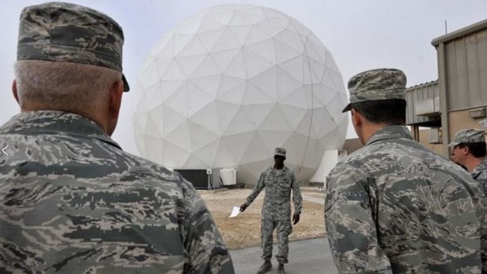 دُم خروس آمریکایی ها از العدید بیرون زد! دُم خروس آمریکایی ها از العدید بیرون زد!