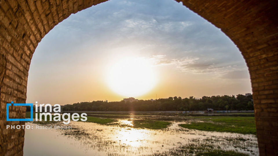 بازگشت زندگی به زایندهرود بازگشت زندگی به زایندهرود