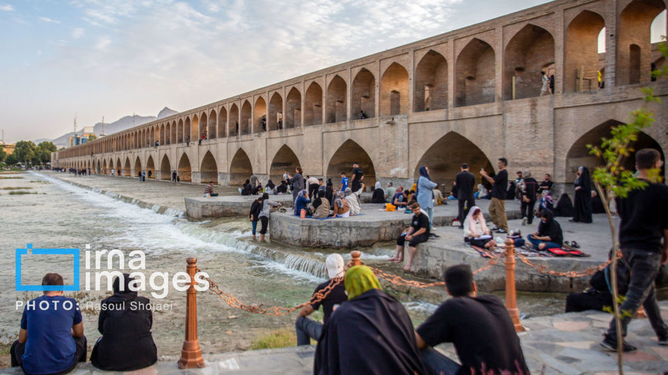 بازگشت زندگی به زایندهرود بازگشت زندگی به زایندهرود