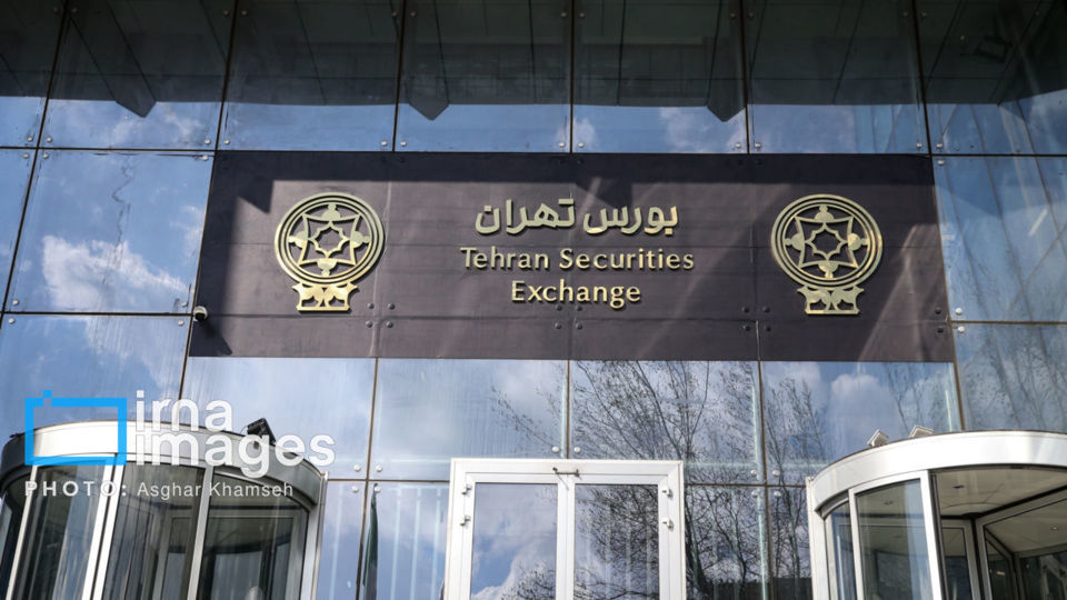 شاخص بورس کانال ۲.۷ میلیون واحدی را پس گرفت/ رشد ۳۰ هزار واحدی نماگر بازار شاخص بورس کانال ۲.۷ میلیون واحدی را پس گرفت/ رشد ۳۰ هزار واحدی نماگر بازار