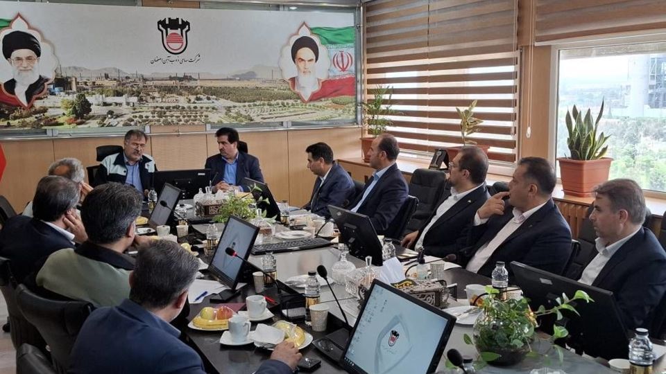 حمایت بانک رفاه کارگران از واحدهای تولیدی با استفاده از ابزارهای نوین تامین مالی. حمایت بانک رفاه کارگران از واحدهای تولیدی با استفاده از ابزارهای نوین تامین مالی.