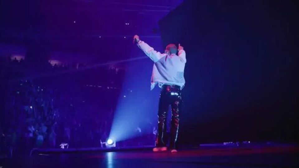 حاشیه سازی برای بقا/ از جاستین بیبر تا تتلو حاشیه سازی برای بقا/ از جاستین بیبر تا تتلو