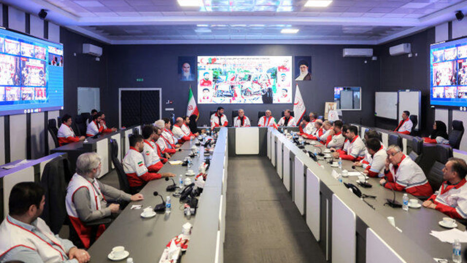 پزشکیان: فداکاریها و تلاشهای نیروهای هلال احمر در تاریخ این کشور ماندگار شد پزشکیان: فداکاریها و تلاشهای نیروهای هلال احمر در تاریخ این کشور ماندگار شد