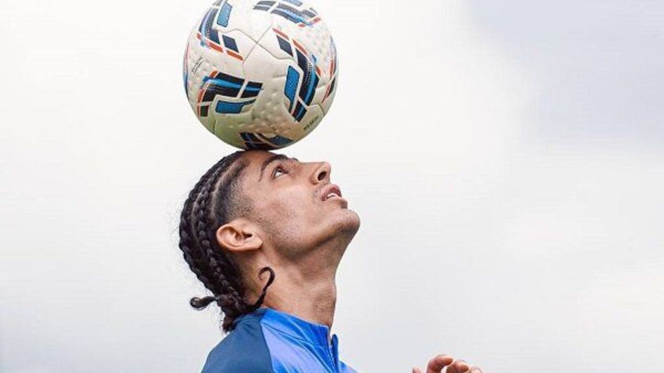 مصدومیت غیرمترقبه برای بازیکن تیم ملی فوتبال ایران در روسیه مصدومیت غیرمترقبه برای بازیکن تیم ملی فوتبال ایران در روسیه