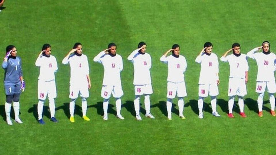 عارف: بانوان ورزشکارمیتوانند سفیران خوبی در عرصه دیپلماسی ورزشی باشند عارف: بانوان ورزشکارمیتوانند سفیران خوبی در عرصه دیپلماسی ورزشی باشند