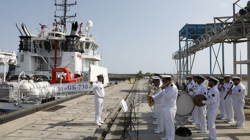 ورود شناور نیروی دریایی فدراتیو روسیه به منطقه عمومی رزمایش خزر