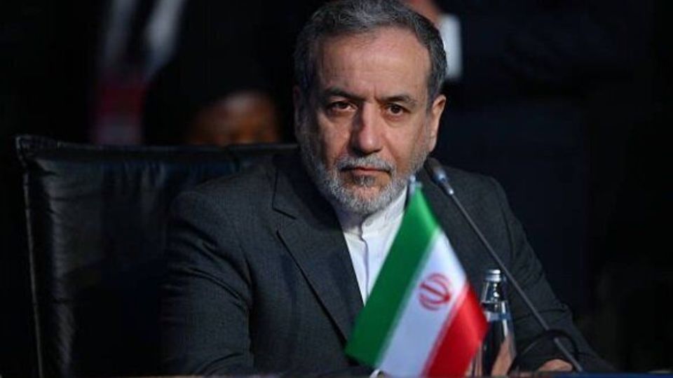 عراقچی: ایران از برنامه غنیسازی اورانیوم خود دست نخواهد کشید عراقچی: ایران از برنامه غنیسازی اورانیوم خود دست نخواهد کشید