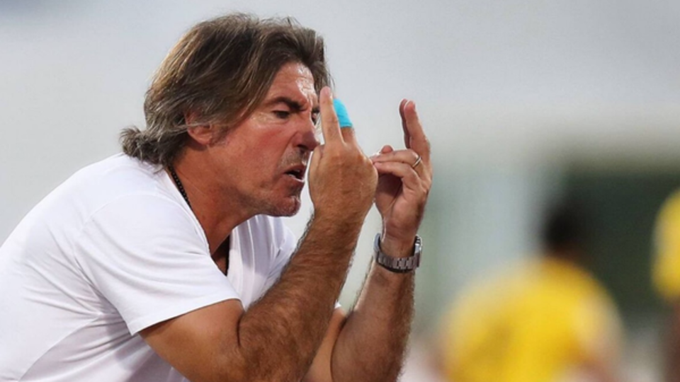 نامه سرمربی استقلال علیه انتقال جنجالی نامه سرمربی استقلال علیه انتقال جنجالی