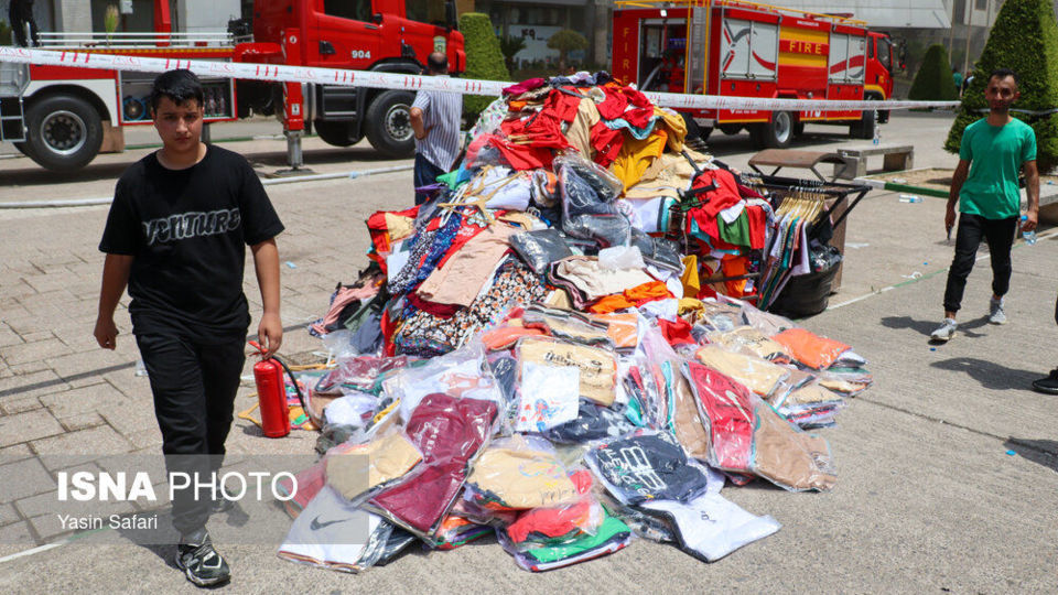 آتش سوزی مهیب در مرکز خرید ونوس - بندرانزلی