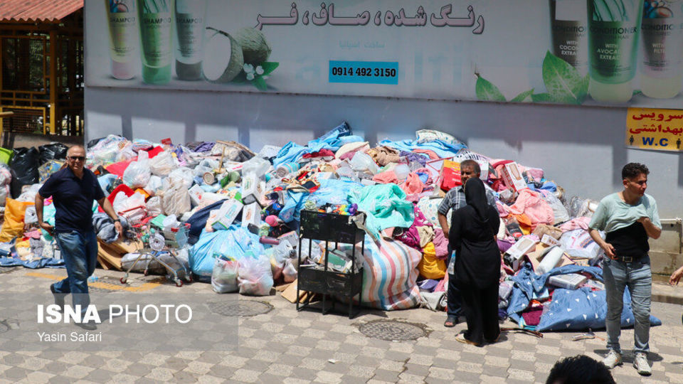 آتش سوزی مهیب در مرکز خرید ونوس - بندرانزلی