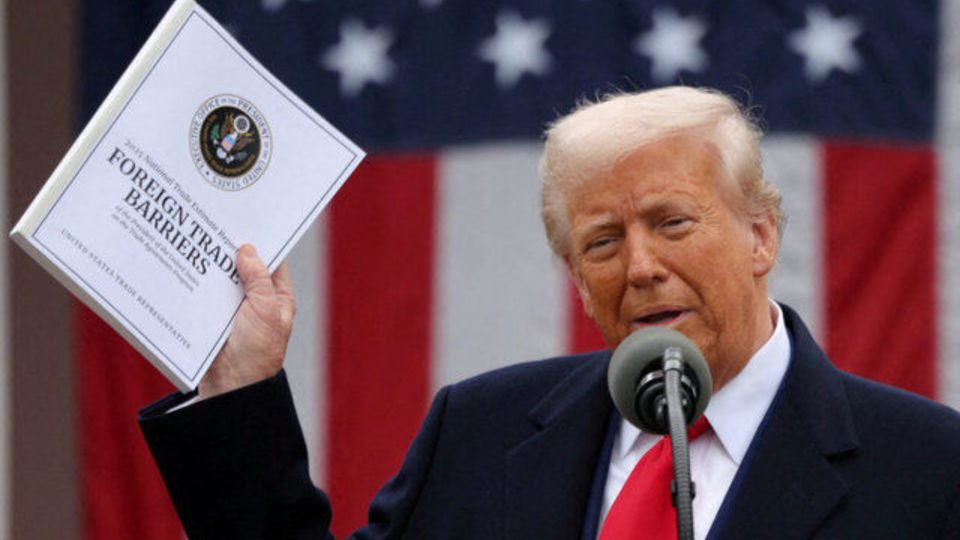 تعرفههای آمریکا ۱۵ تا ۵۰ درصد شد تعرفههای آمریکا ۱۵ تا ۵۰ درصد شد