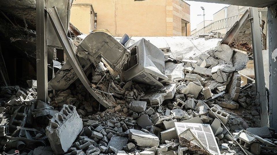 آثار حملات رژیم صهیونیستی به مناطق مسکونی آثار حملات رژیم صهیونیستی به مناطق مسکونی