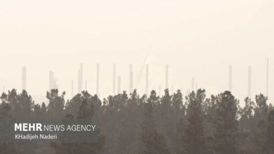 استمرار هوای آلوده در اصفهان؛ شاخص ایستگاه فرشادی بنفش شد استمرار هوای آلوده در اصفهان؛ شاخص ایستگاه فرشادی بنفش شد