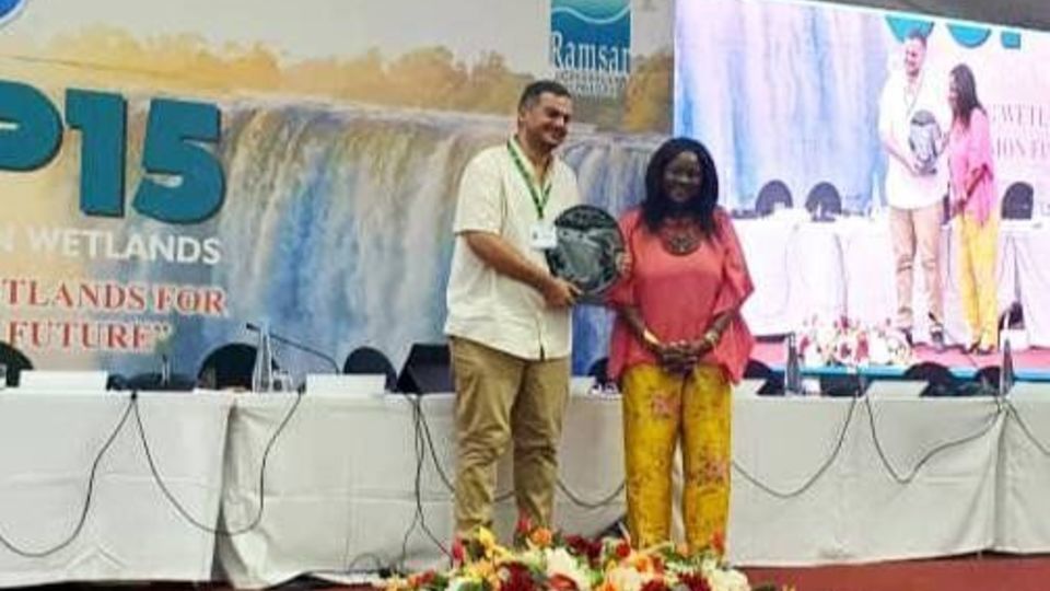 یک ایرانی؛ برنده جایزه «قهرمان جوان تالابهای جهان» یک ایرانی؛ برنده جایزه «قهرمان جوان تالابهای جهان»