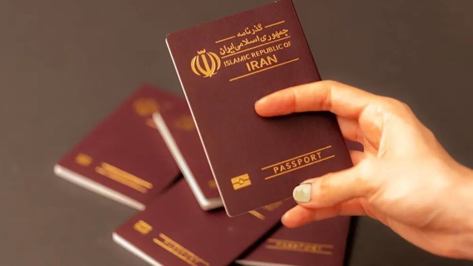 شرط پلیس برای صدور دوباره گذرنامه زنان متأهل | شرایط خروج از کشور برای مشمولان و سربازان شرط پلیس برای صدور دوباره گذرنامه زنان متأهل | شرایط خروج از کشور برای مشمولان و سربازان