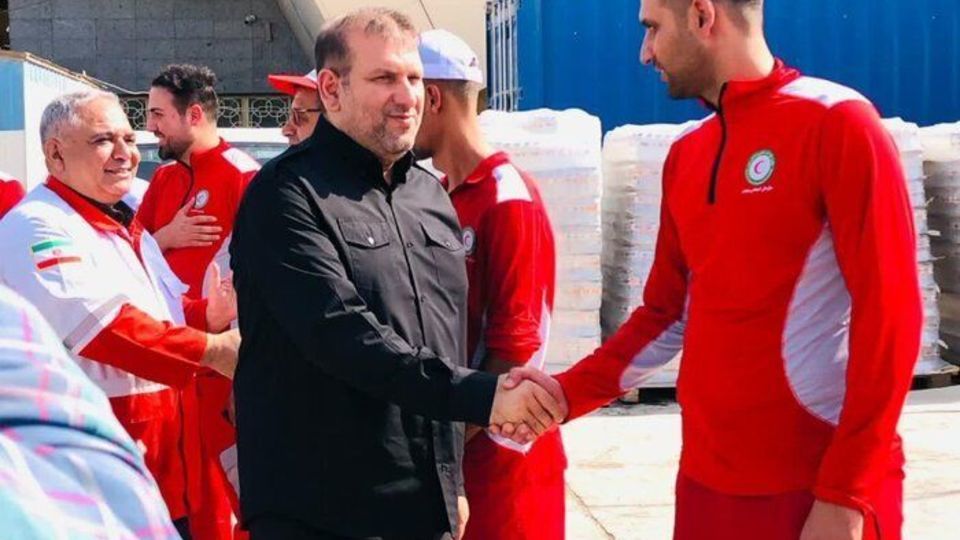 خدمت رسانی ۶۸ هزار امدادگر در مسیر راهپیمایی زائران اربعین حسینی خدمت رسانی ۶۸ هزار امدادگر در مسیر راهپیمایی زائران اربعین حسینی