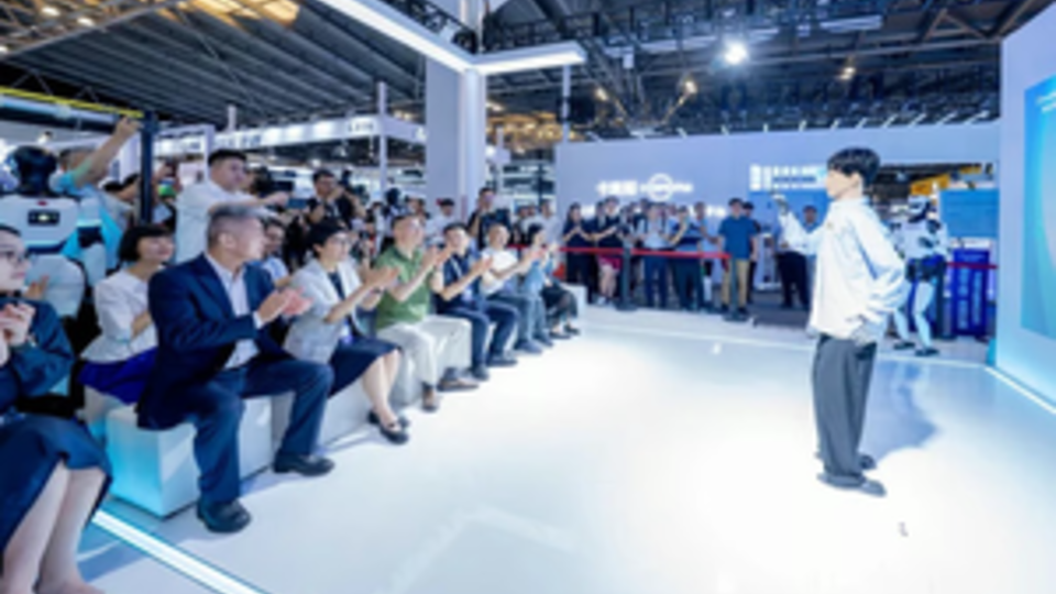 برای اولین بار یک ربات دانشجوی دکترا شد برای اولین بار یک ربات دانشجوی دکترا شد