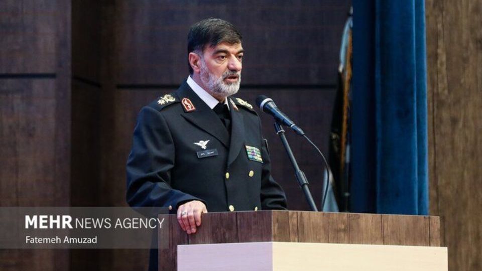 گلایه سردار رادان از ملاک تشخیص معافیت از رزم کارکنان وظیفه گلایه سردار رادان از ملاک تشخیص معافیت از رزم کارکنان وظیفه