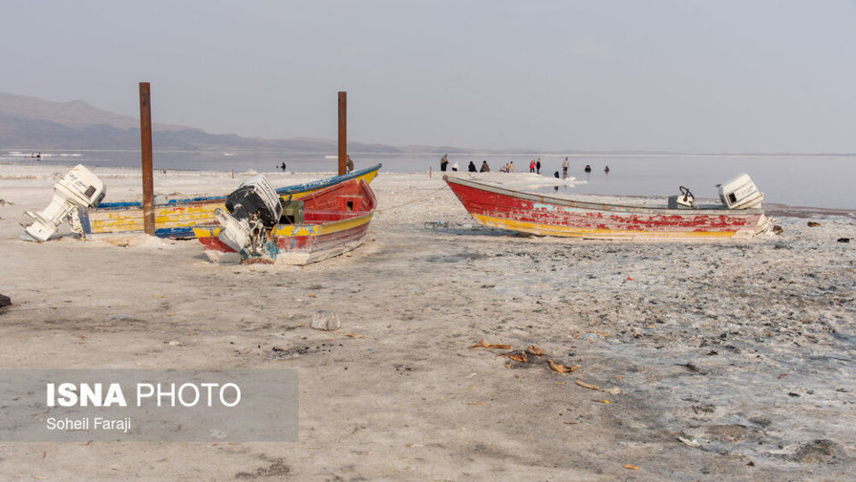 دریاچه ارومیه در آستانه خشکی کامل