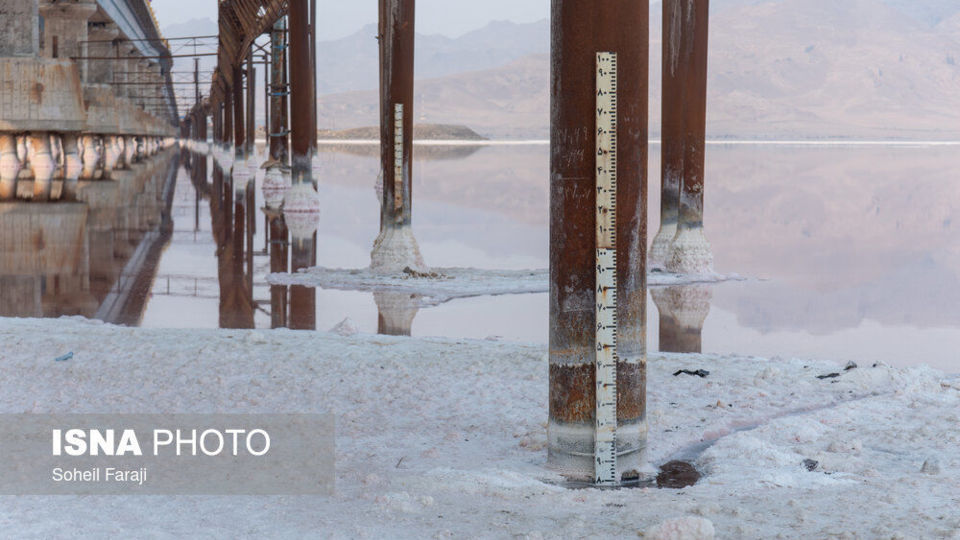 دریاچه ارومیه در آستانه خشکی کامل