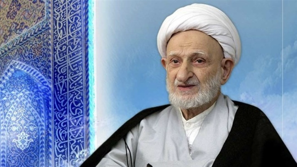 نظر آیت الله بهجت در مورد پیاده روی اربعین نظر آیت الله بهجت در مورد پیاده روی اربعین