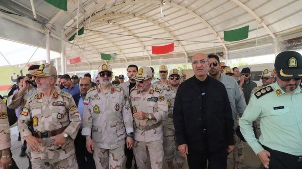 عبور بیش از ۳ میلیون زائر اربعین از مرزهای کشور عبور بیش از ۳ میلیون زائر اربعین از مرزهای کشور