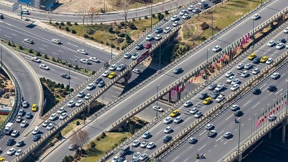 اجرای طرح «کنترل میانگین سرعت» در بزرگراههای تهران با ۵۰۰ دوربین اجرای طرح «کنترل میانگین سرعت» در بزرگراههای تهران با ۵۰۰ دوربین