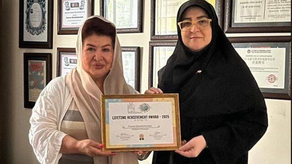 دیدار سخنگوی دولت با پوران درخشنده دیدار سخنگوی دولت با پوران درخشنده