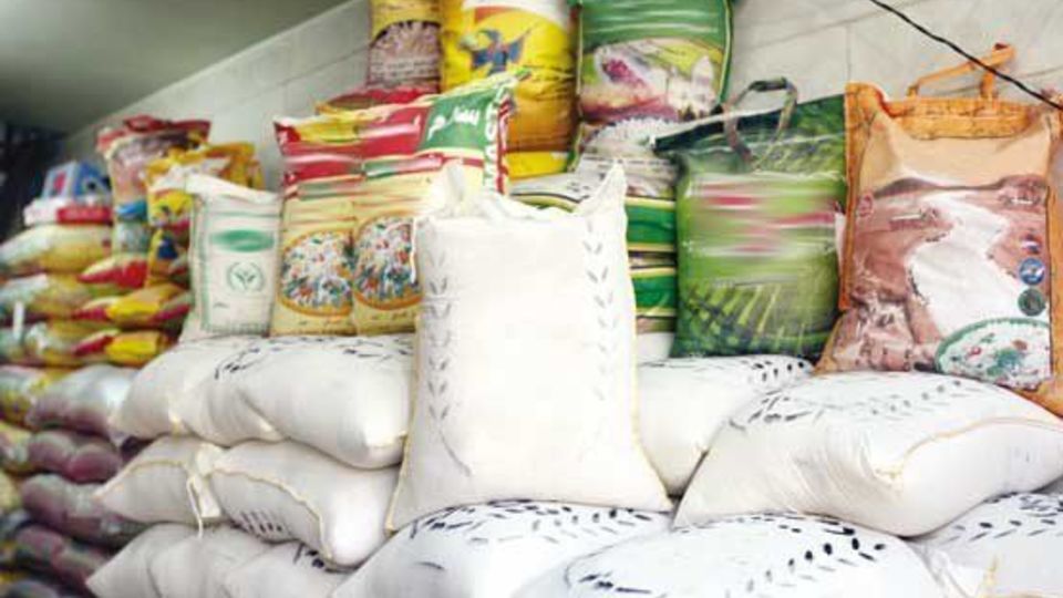 بازار برنج در مسیر آرامش / رد شایعه کمبود و تأکید بر استمرار واردات بازار برنج در مسیر آرامش / رد شایعه کمبود و تأکید بر استمرار واردات