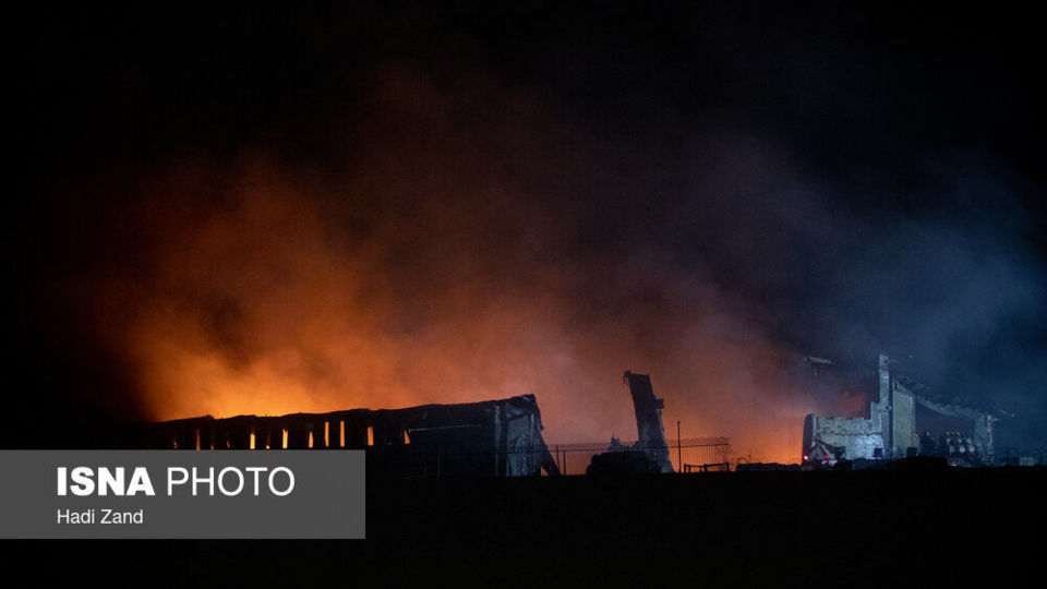 آتش‌سوزی انبار مواد نفتی و روغنی در خیابان شهید رجایی - تهران