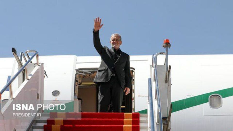 آغاز سفر دو روزه رئیسجمهور به ارمنستان و بلاروس آغاز سفر دو روزه رئیسجمهور به ارمنستان و بلاروس