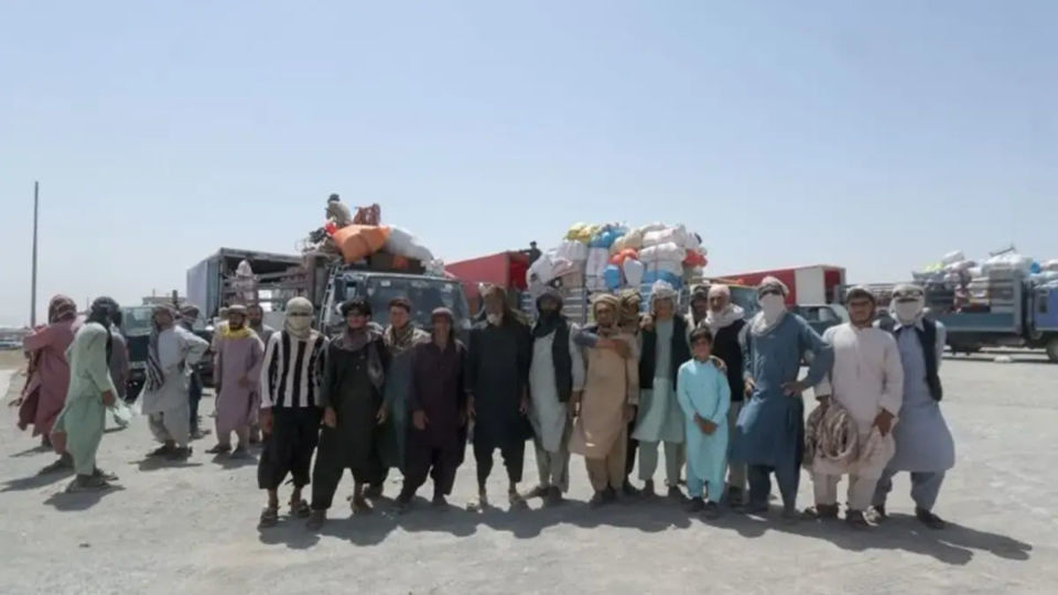 جانشین فرمانده انتظامی: ادامه حضور اتباع خارجی غیرمجاز در ایران پذیرفته نیست جانشین فرمانده انتظامی: ادامه حضور اتباع خارجی غیرمجاز در ایران پذیرفته نیست