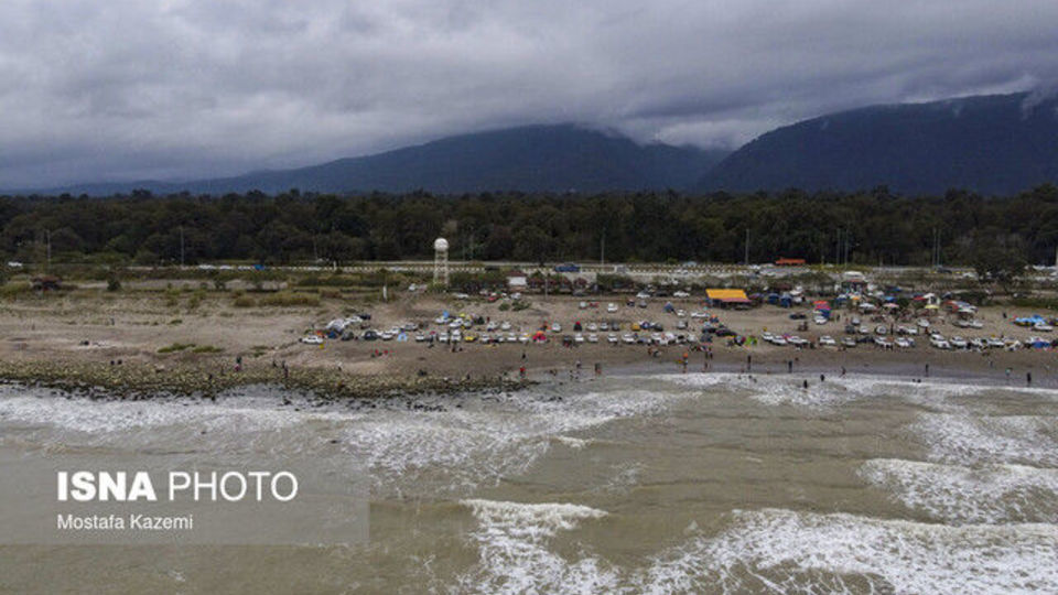 خطر بیابانی شدن سواحل دریای خزر با پس روی دریا/ لزوم کاشت گونههای بومی در سواحل خطر بیابانی شدن سواحل دریای خزر با پس روی دریا/ لزوم کاشت گونههای بومی در سواحل