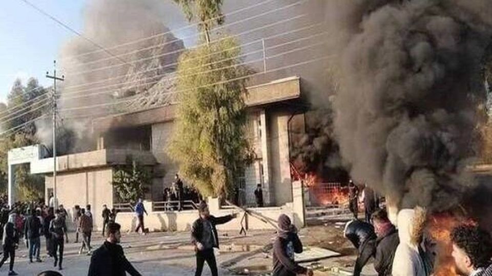 ۳کشته و ۱۹ زخمی در درگیریهای سلیمانیه عراق ۳کشته و ۱۹ زخمی در درگیریهای سلیمانیه عراق