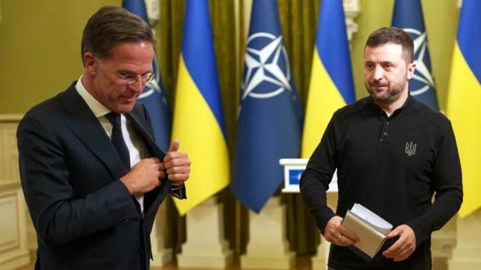 خرید سلاح مرگبار و سامانه دفاع هوایی از آمریکا و ارسال به اوکراین خرید سلاح مرگبار و سامانه دفاع هوایی از آمریکا و ارسال به اوکراین