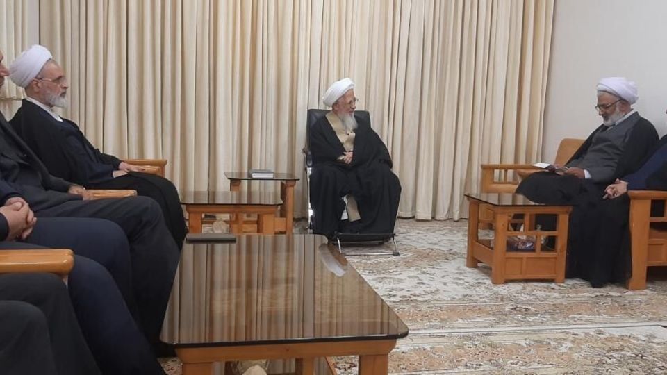 آیت الله جوادی آملی: هنر توحیدی راهبر نسلها به سوی حقیقت است آیت الله جوادی آملی: هنر توحیدی راهبر نسلها به سوی حقیقت است