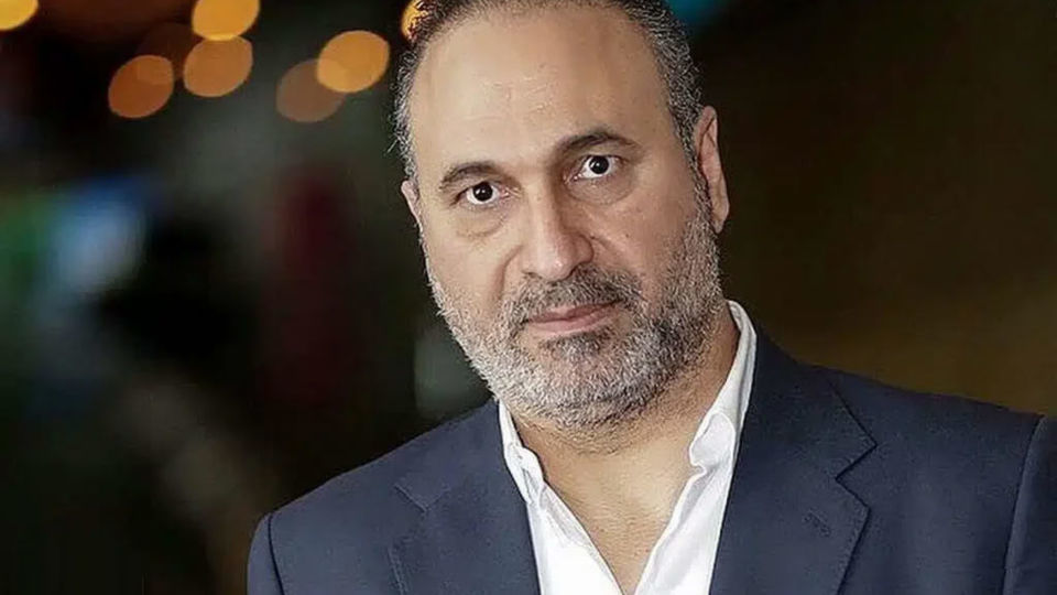 حمید فرخنژاد هستم؛ فوقتخصص تیغزنی ارگانها حمید فرخنژاد هستم؛ فوقتخصص تیغزنی ارگانها