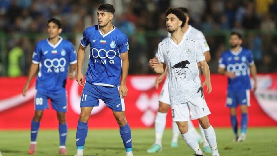 فرار استقلال از شکست در بازی پرگل با ذوبآهن فرار استقلال از شکست در بازی پرگل با ذوبآهن