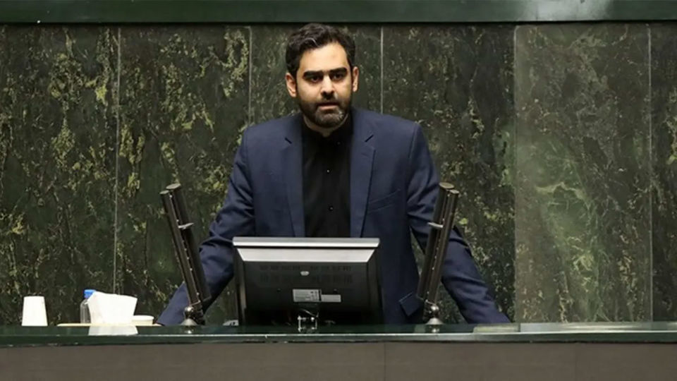 نماینده مجلس : با افکار عمومی صحبت و به سوالها پاسخ دهید نماینده مجلس : با افکار عمومی صحبت و به سوالها پاسخ دهید