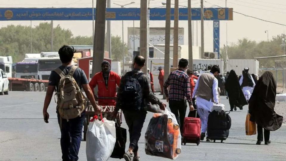 این گروه از اتباع افغانستانی میتوانند در ایران بمانند این گروه از اتباع افغانستانی میتوانند در ایران بمانند