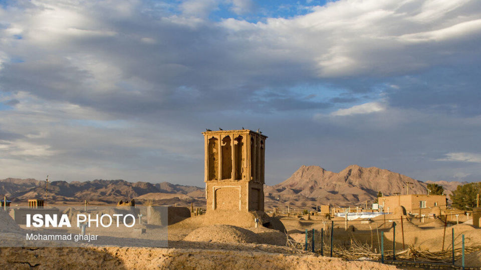 روستای تاریخی «جزین» | روستایی با کوچههای خشتی و بادگیرهای صفوی روستای تاریخی «جزین» | روستایی با کوچههای خشتی و بادگیرهای صفوی
