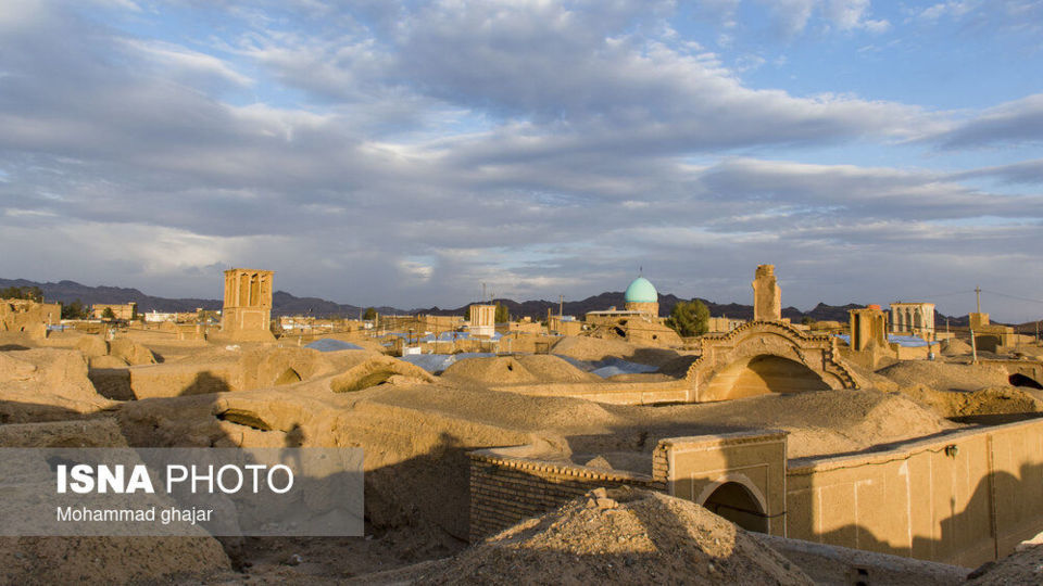 روستای تاریخی «جزین» | روستایی با کوچههای خشتی و بادگیرهای صفوی روستای تاریخی «جزین» | روستایی با کوچههای خشتی و بادگیرهای صفوی
