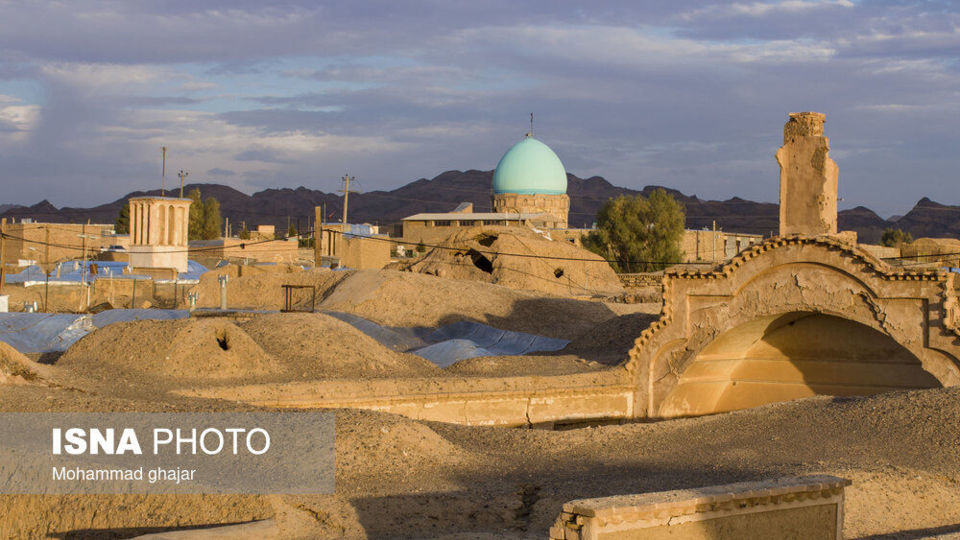 روستای تاریخی «جزین» | روستایی با کوچههای خشتی و بادگیرهای صفوی روستای تاریخی «جزین» | روستایی با کوچههای خشتی و بادگیرهای صفوی