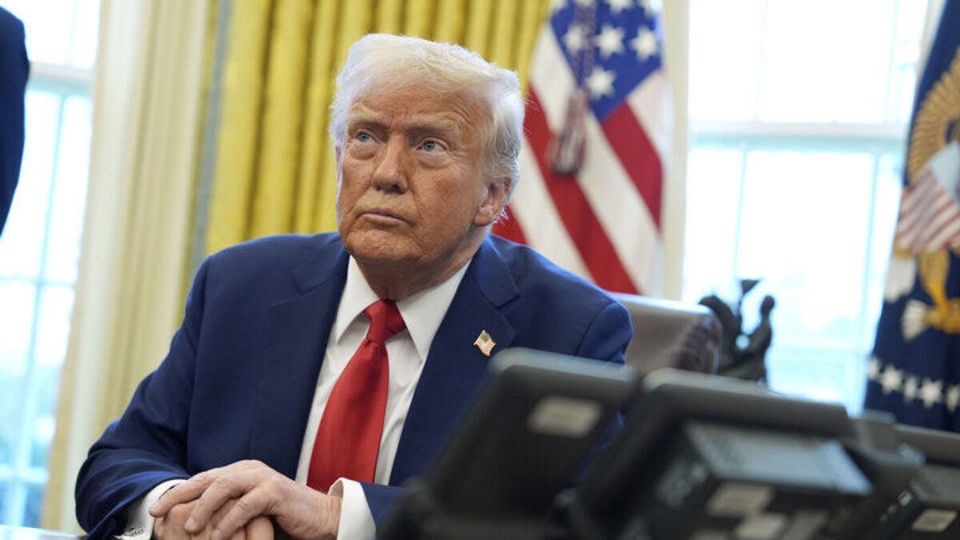 ترامپ: پوتین و زلنسکی برای دیدار دوجانبه آماده نیستند ترامپ: پوتین و زلنسکی برای دیدار دوجانبه آماده نیستند