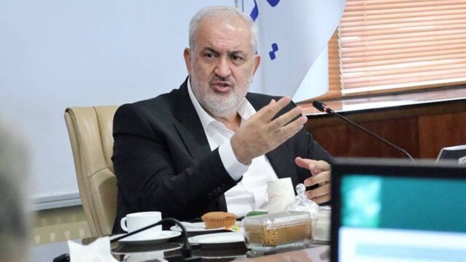 دستور فوری وزیر نیرو برای تهیه لایحه جرم انگاری استخراج غیرقانونی رمز ارز صادر شد دستور فوری وزیر نیرو برای تهیه لایحه جرم انگاری استخراج غیرقانونی رمز ارز صادر شد