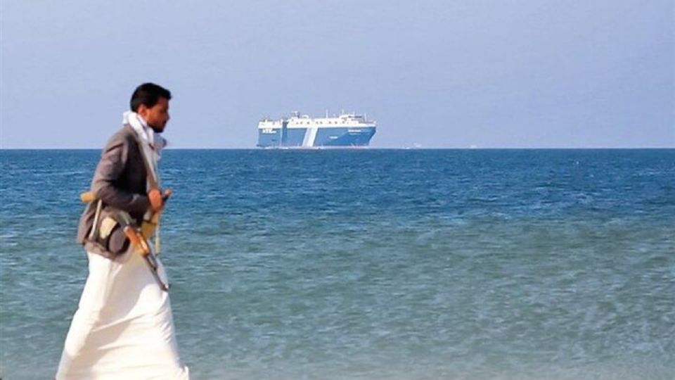 انفجار در نزدیکی یک کشتی در دریای سرخ انفجار در نزدیکی یک کشتی در دریای سرخ