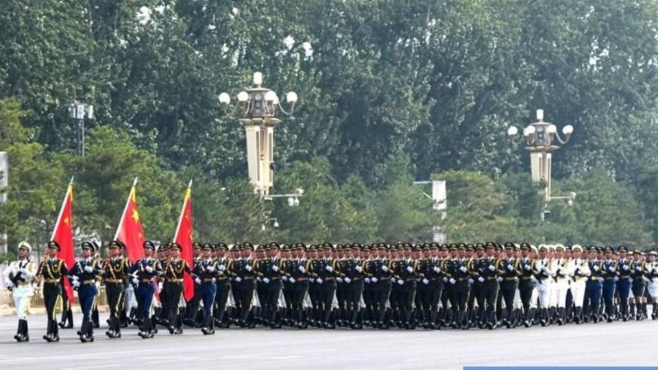 مراسم رژه نیروهای مسلح چین به مناسبت هشتادمین سال پایان جنگ جهانی مراسم رژه نیروهای مسلح چین به مناسبت هشتادمین سال پایان جنگ جهانی