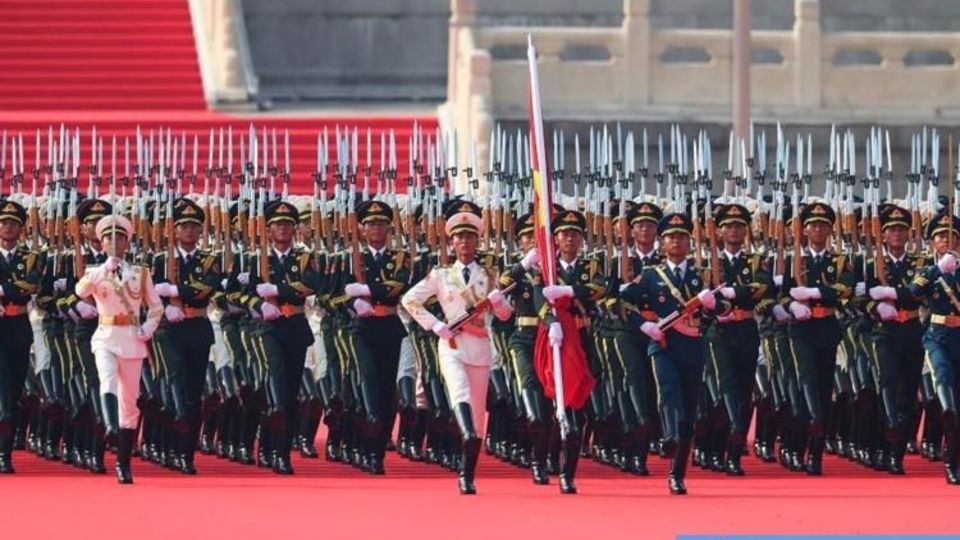 مراسم رژه نیروهای مسلح چین به مناسبت هشتادمین سال پایان جنگ جهانی مراسم رژه نیروهای مسلح چین به مناسبت هشتادمین سال پایان جنگ جهانی