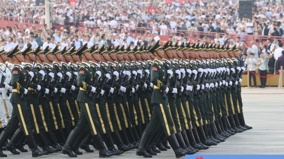 مراسم رژه نیروهای مسلح چین به مناسبت هشتادمین سال پایان جنگ جهانی مراسم رژه نیروهای مسلح چین به مناسبت هشتادمین سال پایان جنگ جهانی