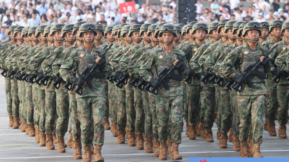 مراسم رژه نیروهای مسلح چین به مناسبت هشتادمین سال پایان جنگ جهانی مراسم رژه نیروهای مسلح چین به مناسبت هشتادمین سال پایان جنگ جهانی